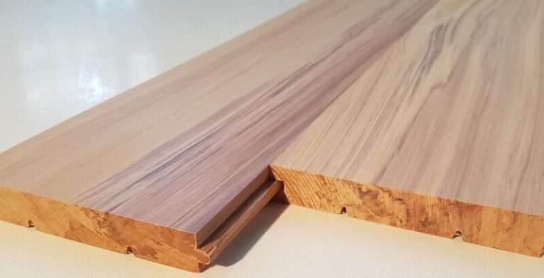 Ván lót sàn gác lửng chịu lực làm bằng gỗ